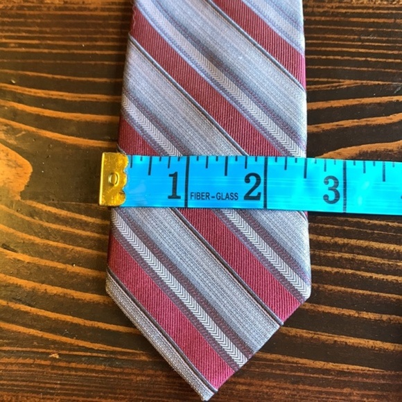 Calvin Klein Grey/Silver & Red Striped Tie - Picture 7 of 8